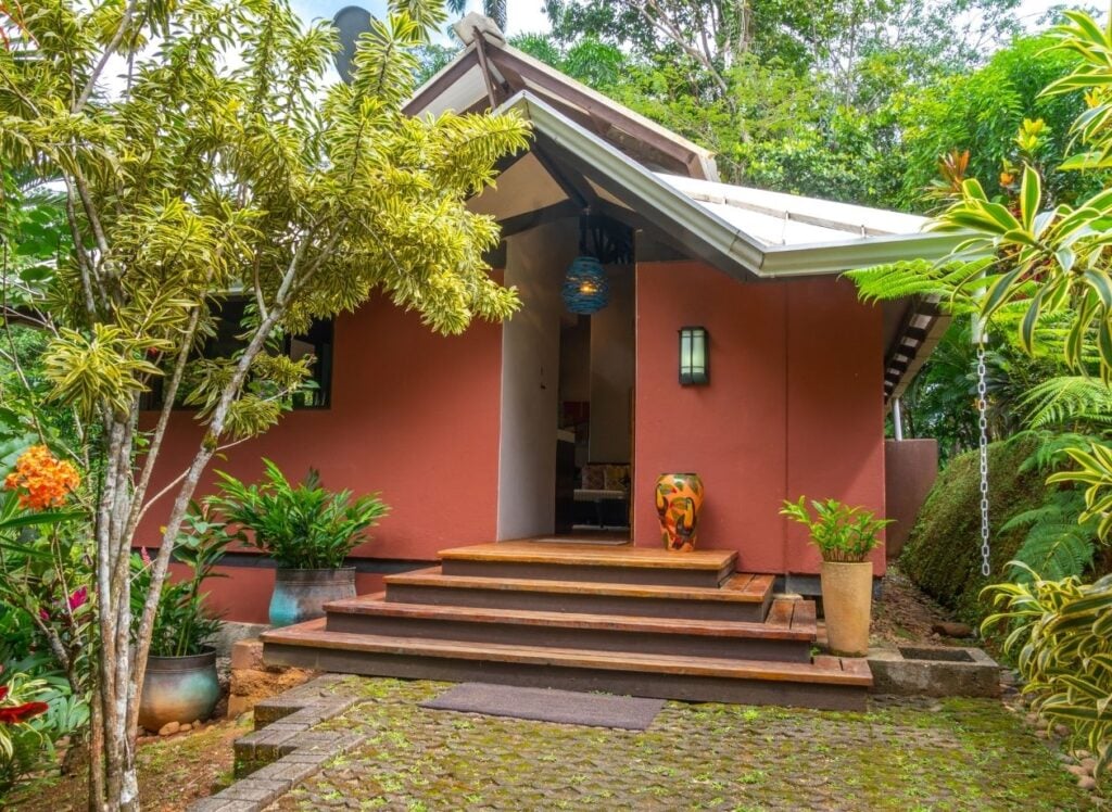 4 Villas en venta cerca de la playa – Vistas parciales al océano 41 22