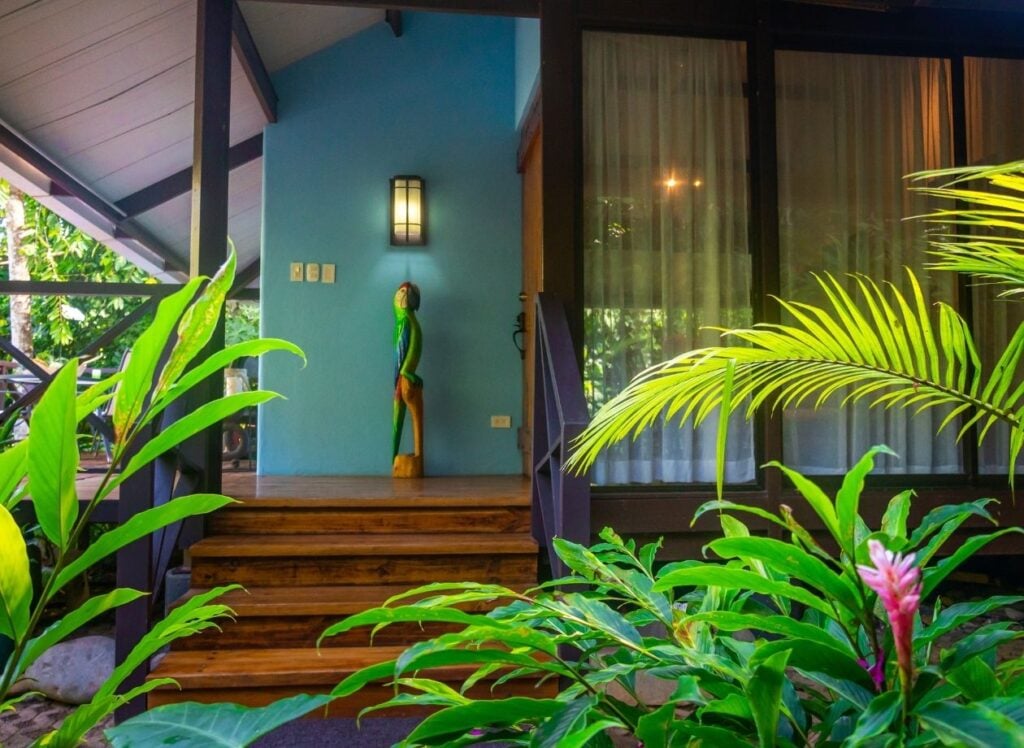 4 Villas en venta cerca de la playa – Vistas parciales al océano 48 47