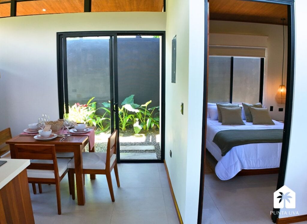 Casa Nueva de Concreto de 2 Hab. / 2 Baños con Piscina 2026 16 15