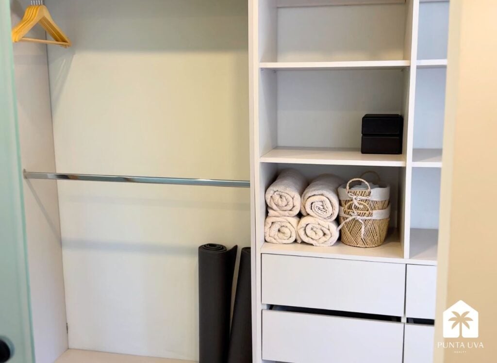 Casa Nueva de Concreto de 2 Hab. / 2 Baños con Piscina 2026 25 22