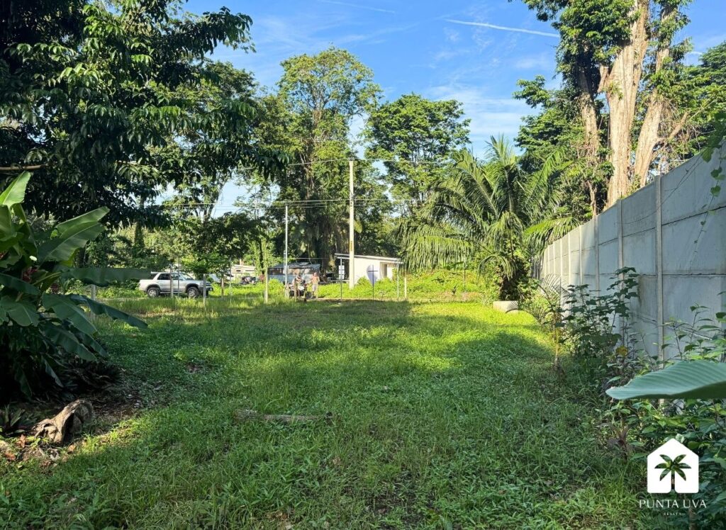 Ready to Build Land for Sale in Playa Negra, Puerto Viejo 15 24