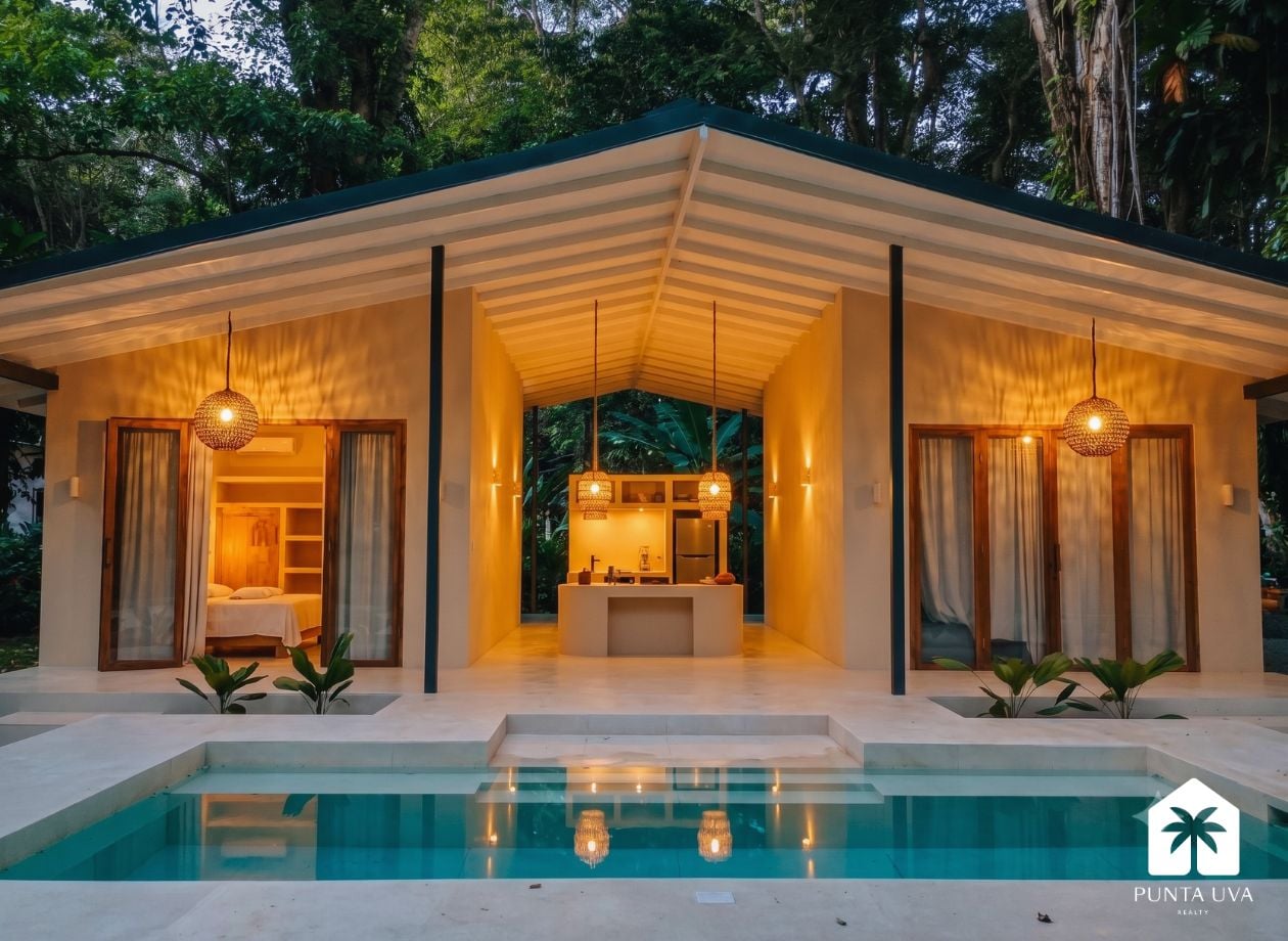 Casa en venta en Playa Negra, Guanacaste